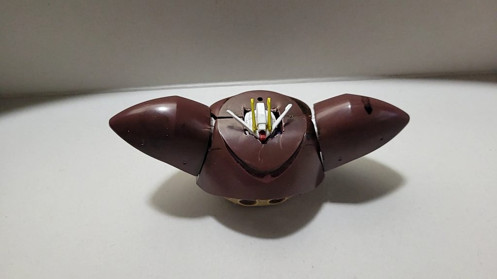 フリーダムの肩に被せる