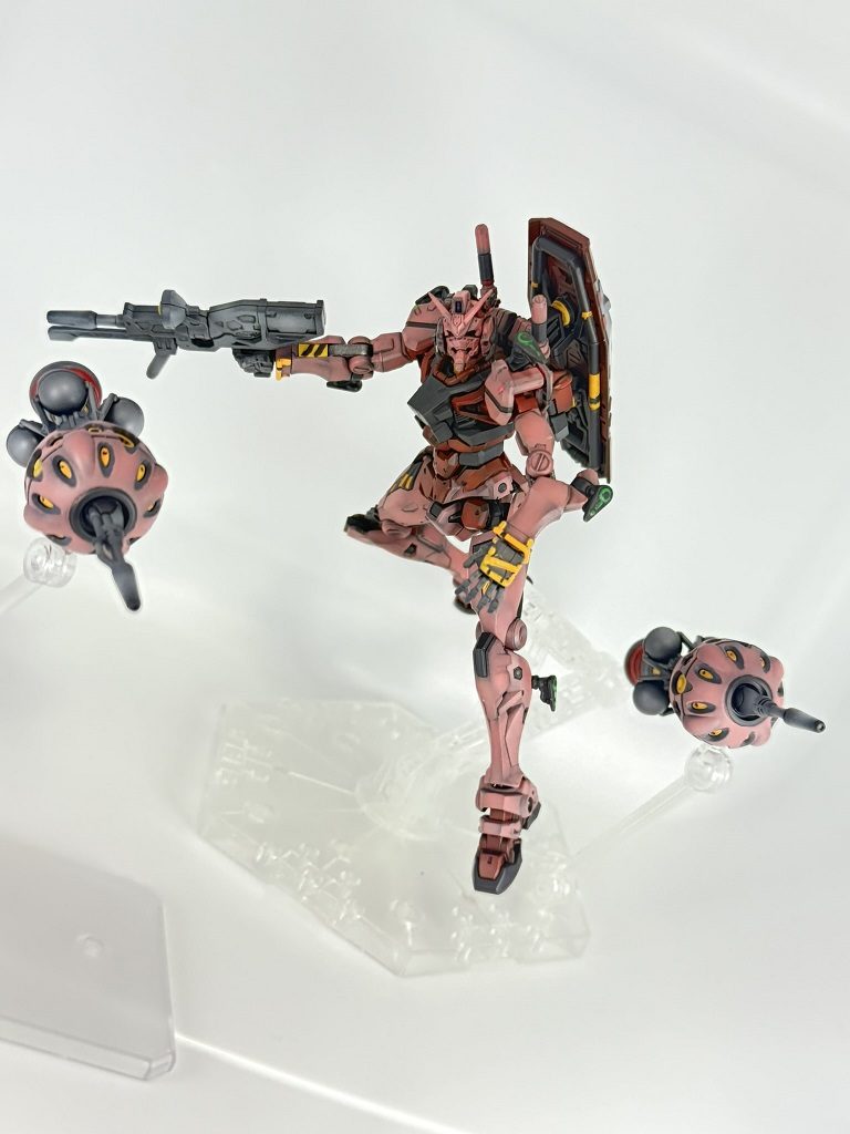 HG 赤いガンダム–7枚目/制作者：がくちん☆