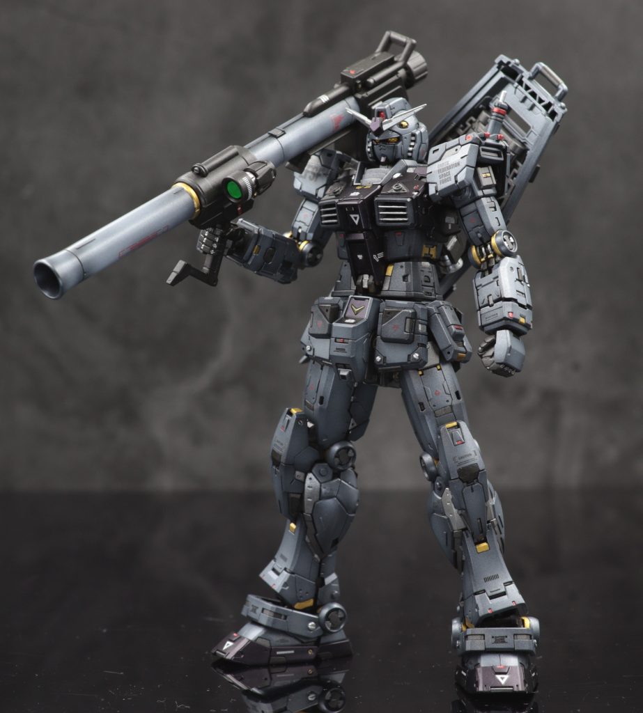 ビームライフルにはグレネードを追加。スコープの形状を変更し、バズーカにもスコープを追加しました。