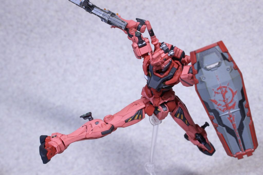 HG 赤いガンダム–4枚目/制作者:りゅう
