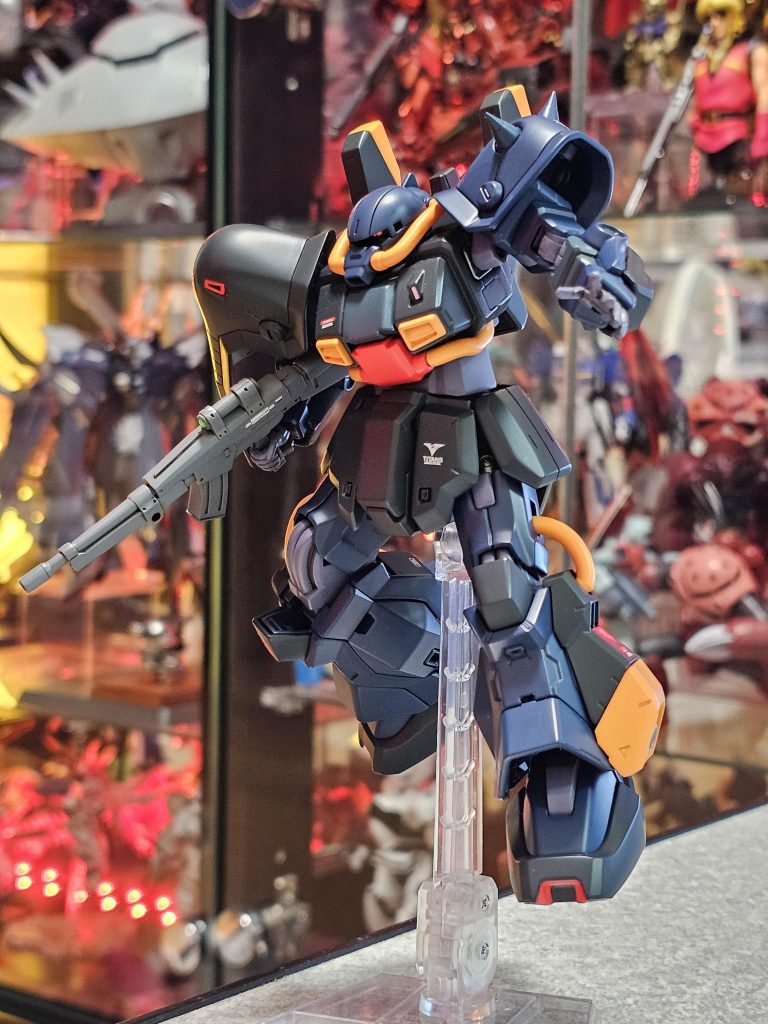 手首はビルドナックル。銃はどれのか分かりませんが、ウチにあったジャンクパーツです。