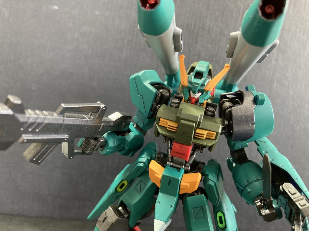 なんか似てるようで、なんか似てなかったのよ。お二人さん。