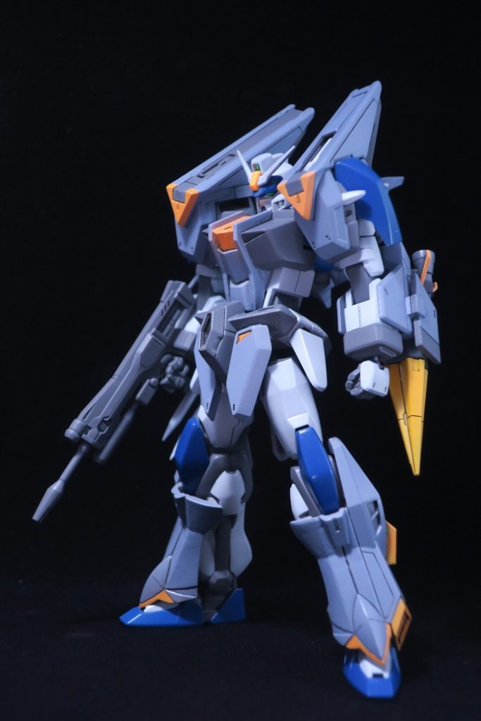 使用したのはHGデュエル、脚、腰にHGCEストライク、グレイプニールクロー部分にHGブリッツです。