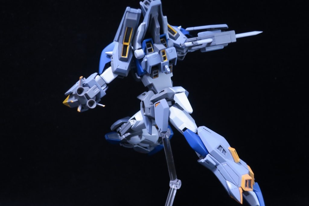 当時なんとかHGデュエルブリッツ発売に間に合わせました。 最後はランサーダート射出前のポーズで。