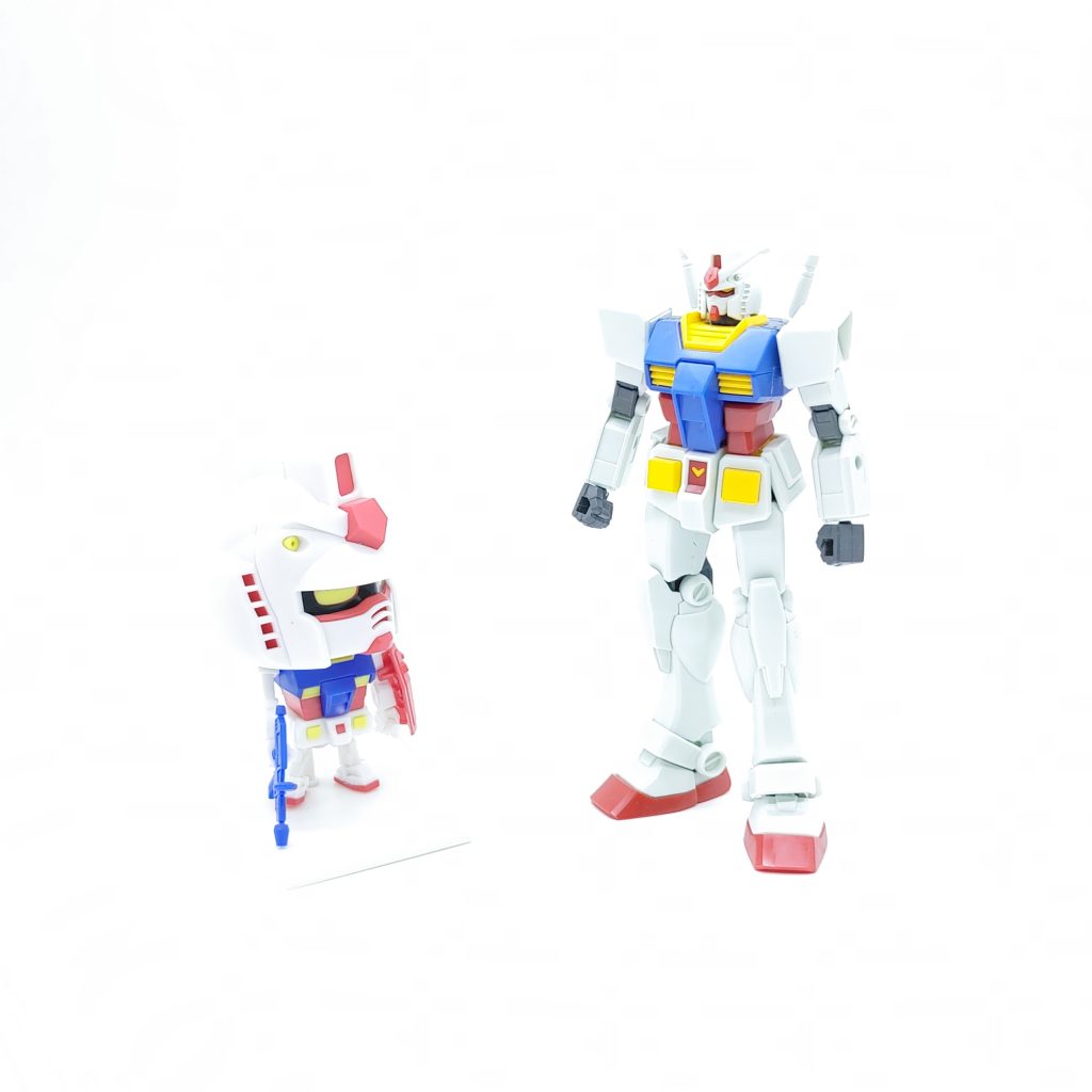 EG ガンダムとの比較。  