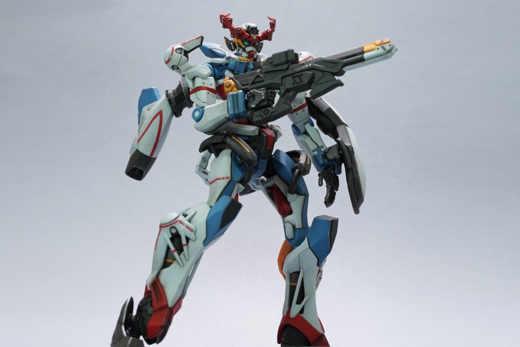 今回特に『ミスターホビーマーカー　シルバー』に驚きました。水性のマーカーですがしっかりメタリック感があり、かつムラも出来にくく今後シルバーの部分塗装にはこのマーカーでいいのでは？と思うほどの性能でした。