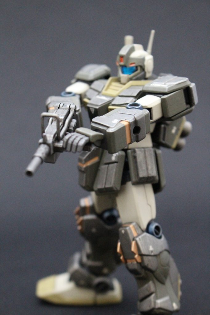 両手持ちはギリギリ