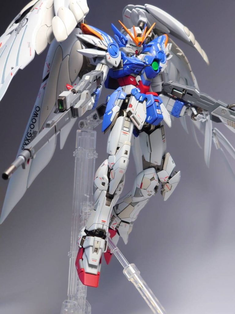 全体的に塗り分けを増やす感じで製作しました。