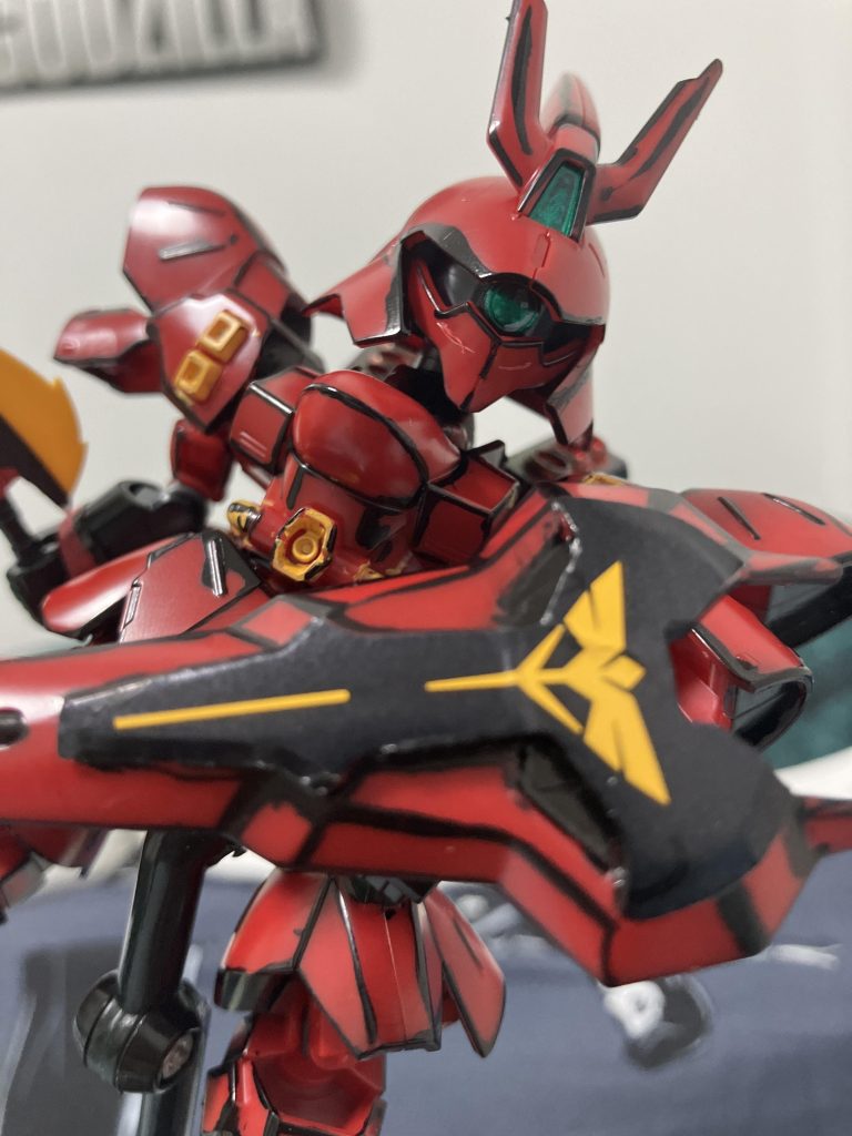 サザビー–3枚目/制作者：ドムドムバーガー