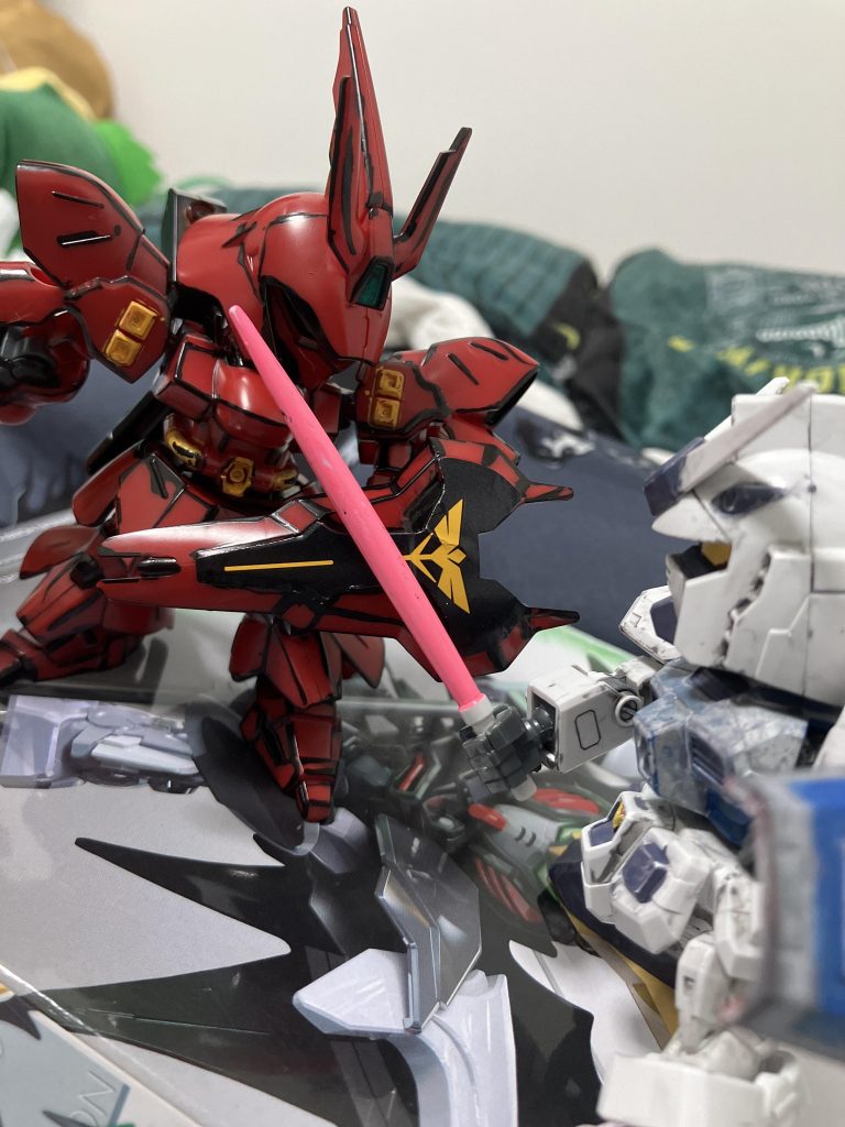 サザビー–4枚目/制作者：ドムドムバーガー