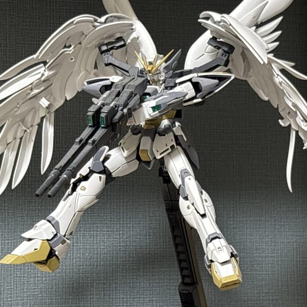 ウィングガンダムゼロEW “Ver.ka”白雪姫風塗装