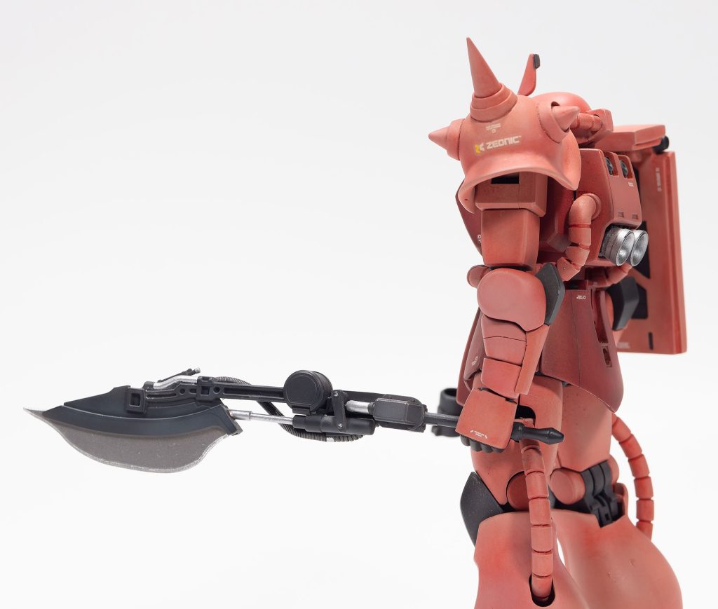 長過ぎるアックス。