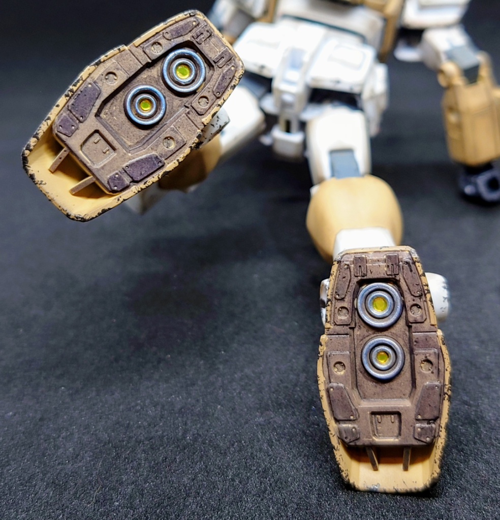 グレイプ:クソッ!俺たちもアイツのもとにってか…ユズ:だからどこかできっと生きてます。私たちがここでやられたら誰が彼を探すんです?ここは、何としてもやりきるしか有りません!