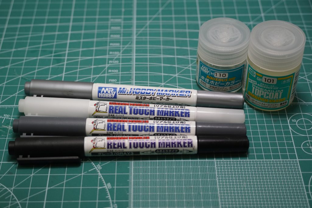 ウェザリングに使用したマーカー（水性ペン）リアルタッチマーカー　グレー２リアルタッチマーカー　グレー３リアルタッチマーカー　ぼかしペンミスターホビーマーカー　シルバーウェザリングに使用したトップコート（水性）半光沢クリアーつや消しUV カットスムースクリアー 