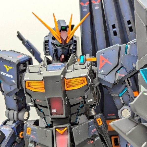 νガンダム アームドアーマーDE装備 ティターンズVer