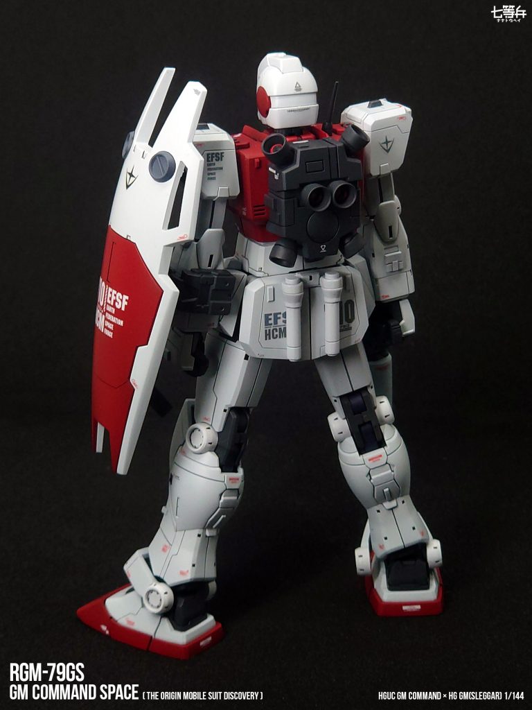 武装有り前後です。ビームガンのポッド？は塗り分けしやすいように取外しできるようにしました。シールドは裏面にオリジン系のレールを移植しています。