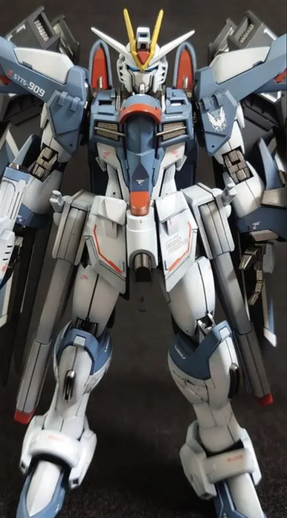 ライジングフリーダム HG グラデーション塗装–2枚目/制作者：wat798
