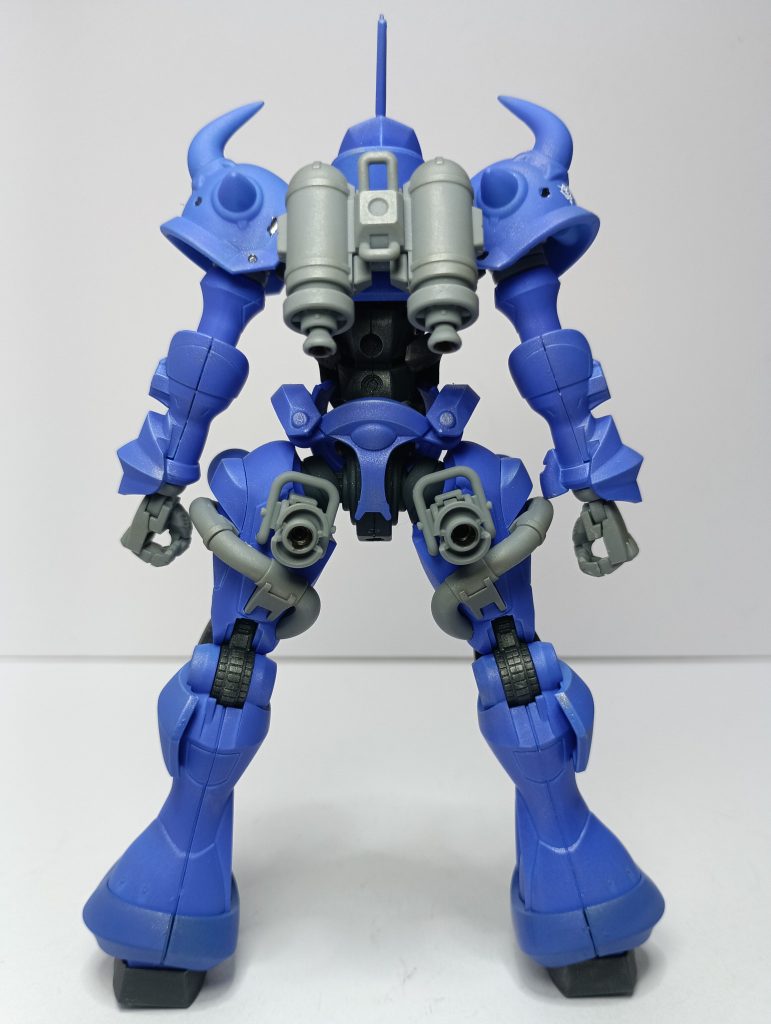 背部。色はコバルトブルーで塗装。仕上げにウェザリングマスターと艶消しのクリアを使用しています。