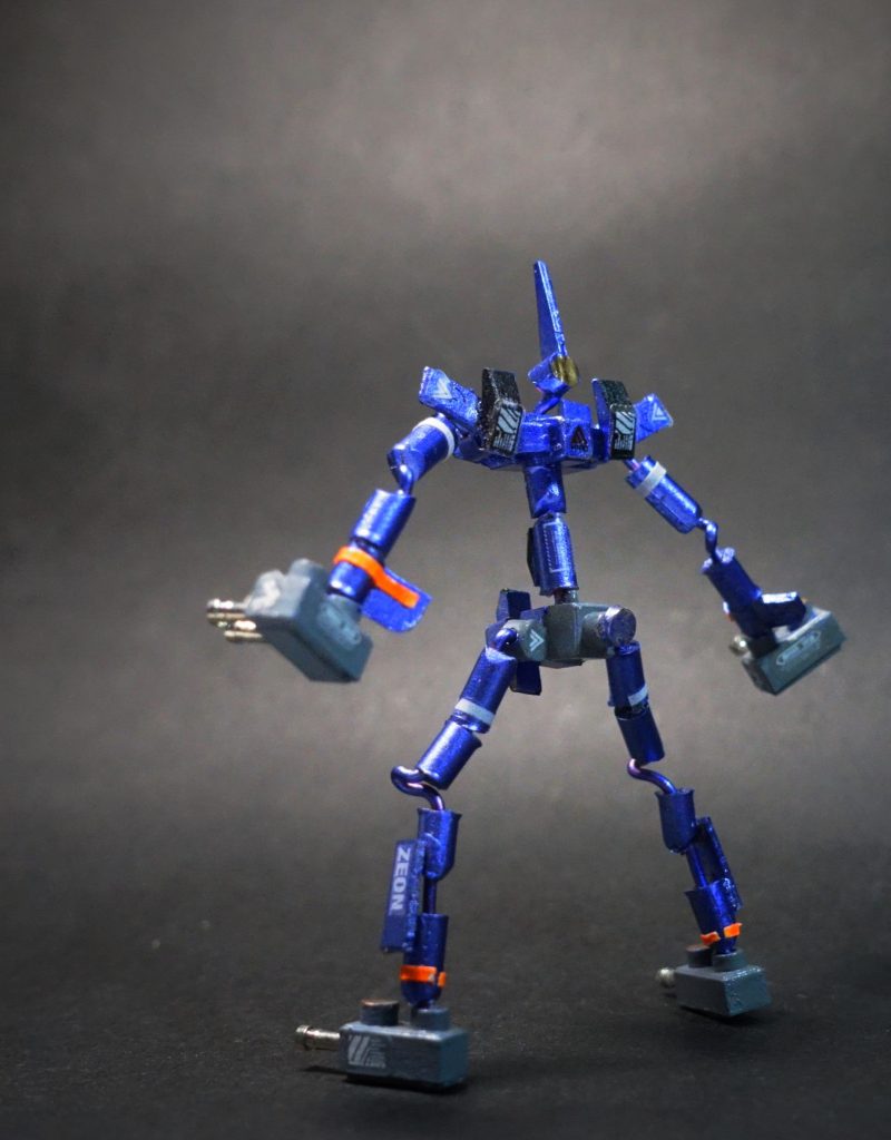 3)　こんなビックリドッキリメカ出されたら、怒りを鎮めるのを通り越して、ふいちゃいますよ。(gundam-kao5)