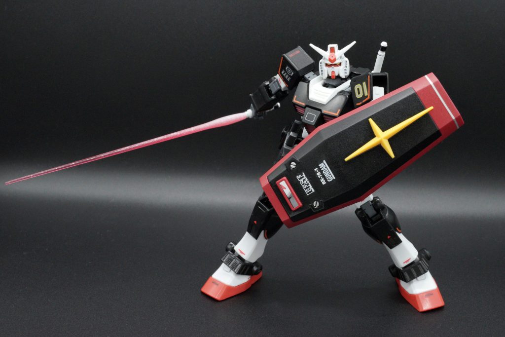 コトブキヤ製のジョイントパーツで、ビーム・ライフルのマウント機構追加