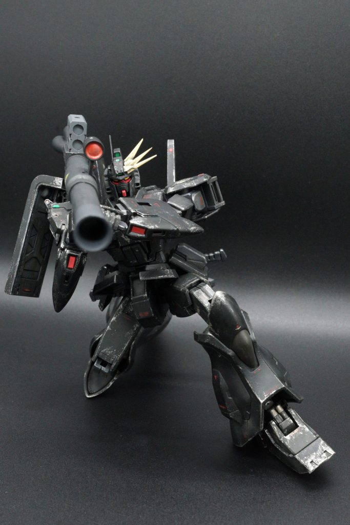 原作通りジオン軍の各種武器を使えます