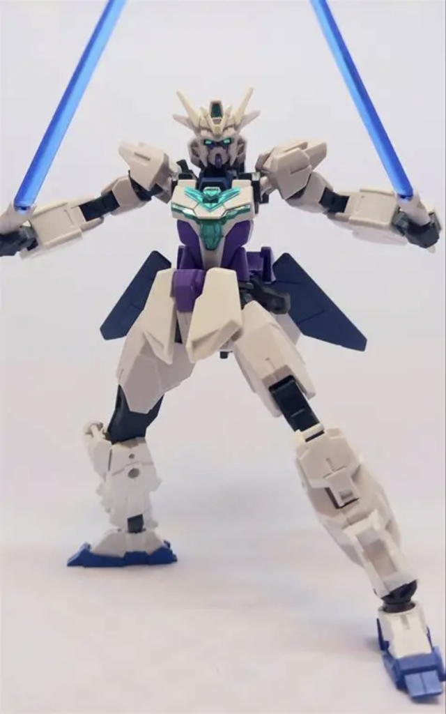 コアガンダム２(アレンジ)–4枚目/制作者：M.mo