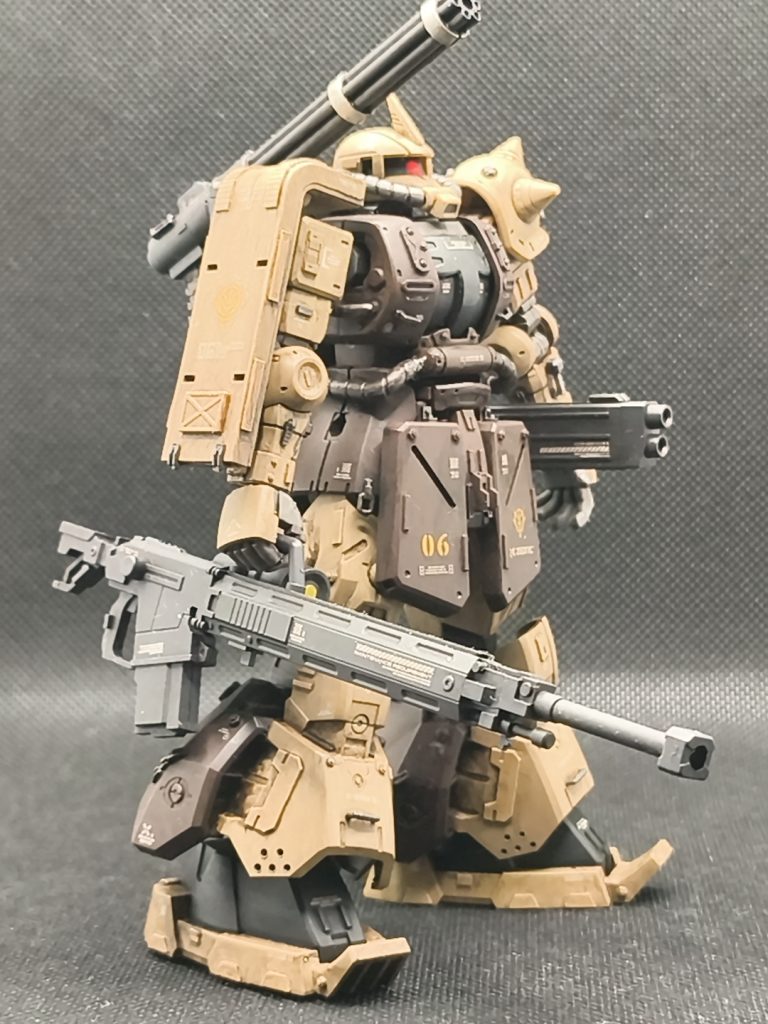 長いエモノは構えなくても持ってるだけでサマになりますよね！