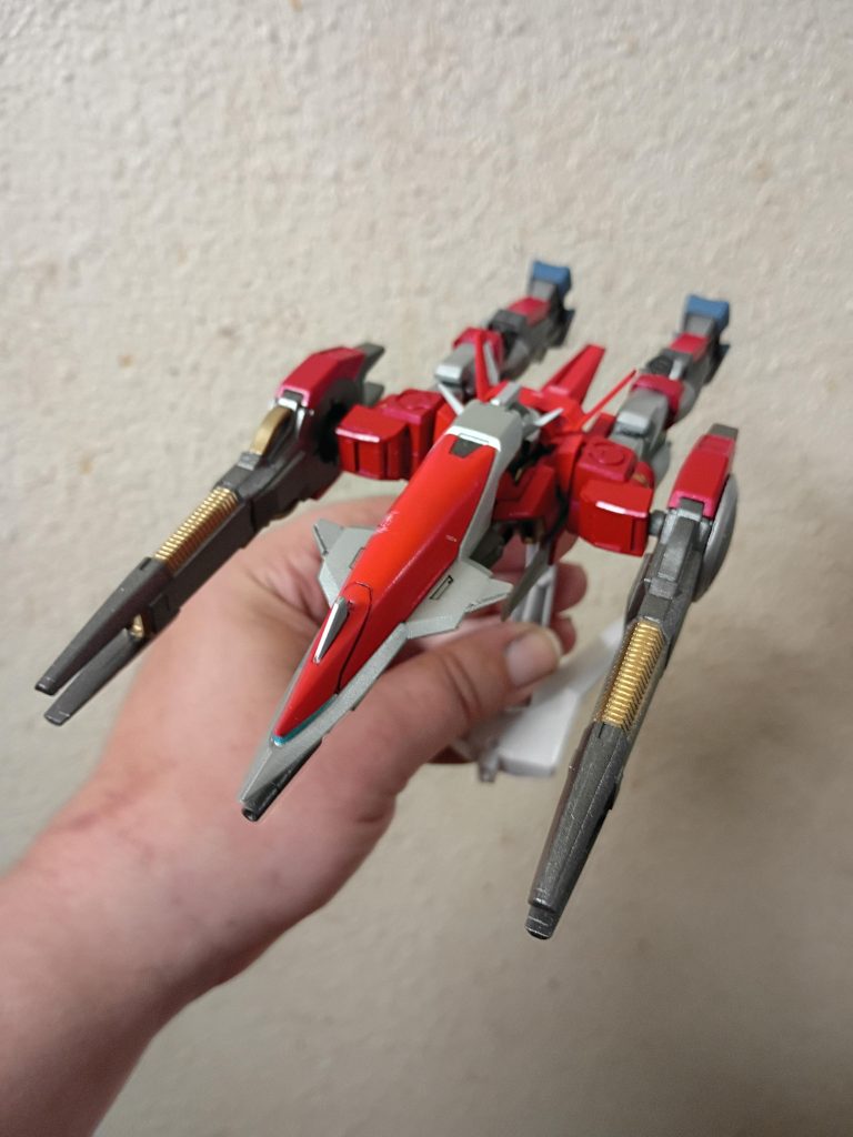 ストライダーモードに大砲を装備した見た目が気に入っています