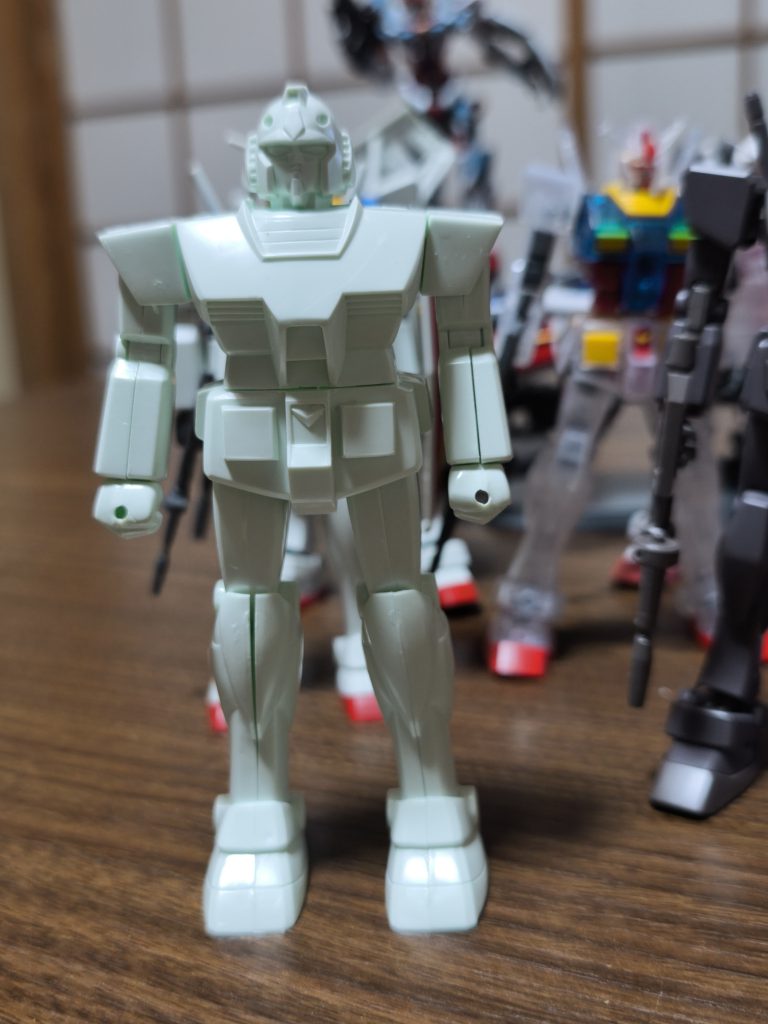 旧キットGアーマーの７８君。リベンジ作成を目指してます。（完成時期は未定）