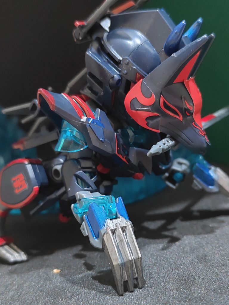 所々のクリアパーツが上手く活かされてるモデルだと感じました。