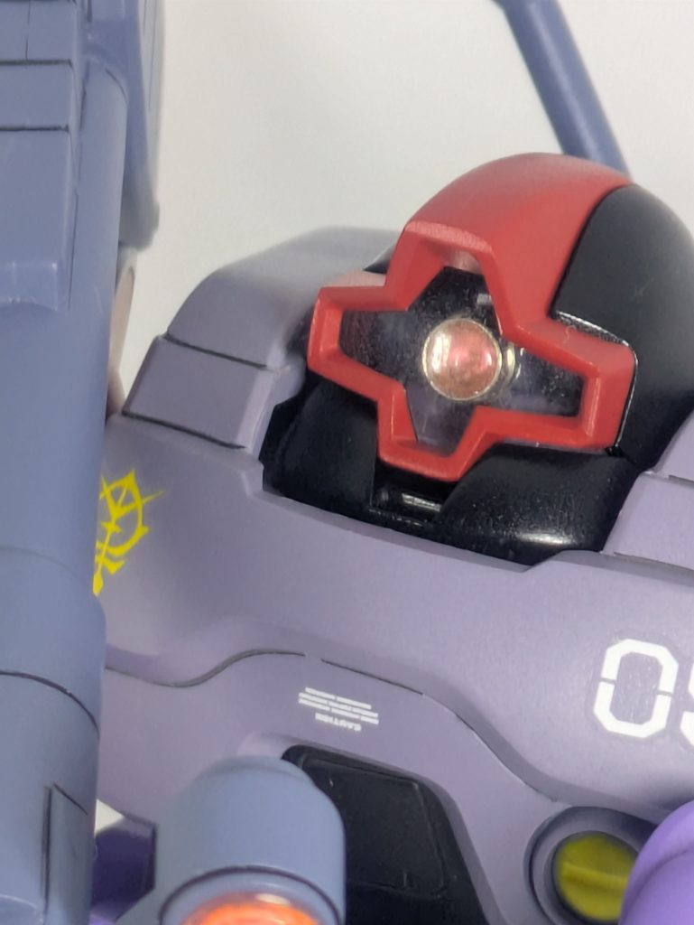 お目々はいつものHアイズです。