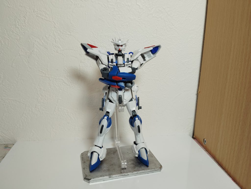 腕組みも出来る地味にこだわりポイント