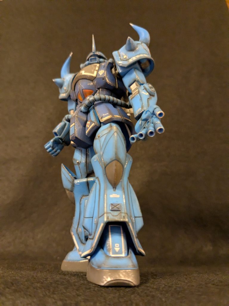 下からのアングル