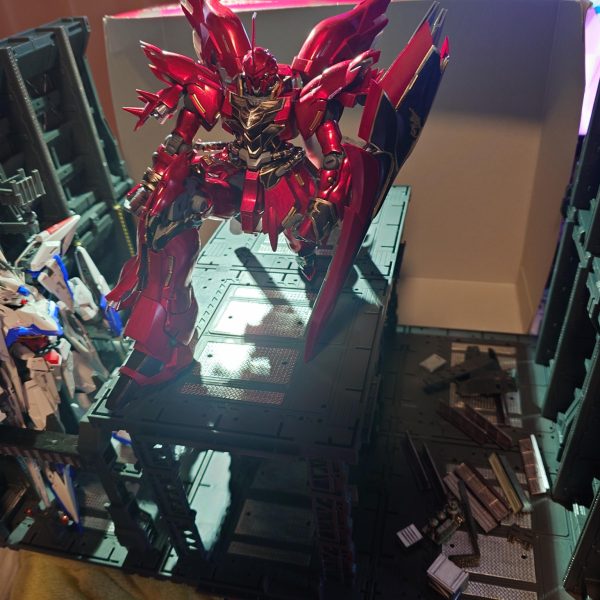 ガンプラ写真撮影用にジオラマ欲しくて作り始めました（6枚目）