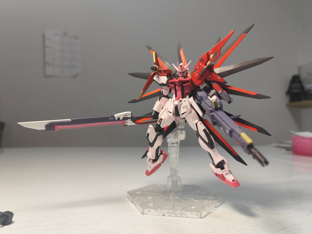 パーフェクト羽が12枚とうるさい感じですw閉じればエールっぽい感じにも出来ます! 