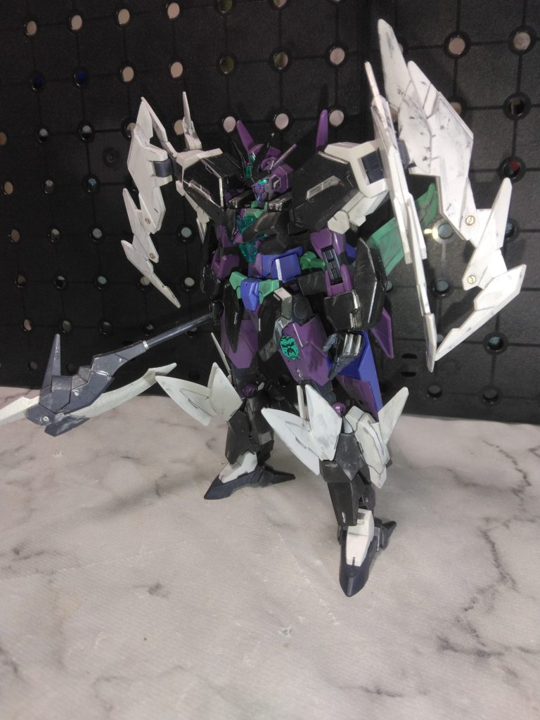 個人的にリライズは結構好きな作品なので、コアガンダムの新作が出てくれて嬉しかった。コアガンダムⅡのそれぞれのアーマーはユーラヴェンのリデコが多いですが、新規パーツもあり組んでいて飽きない機体でした。