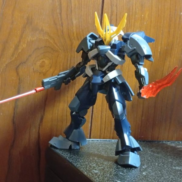 漏影　ガンダムヘッド