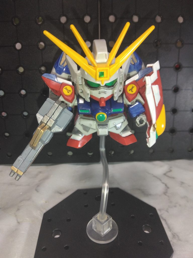 かなり昔のキットで確か中古屋さんで小さい頃に買ってもらったんだったかな?😅色分けや可動も全然なかったですが、当時の自分は組めるだけで楽しかったですね。