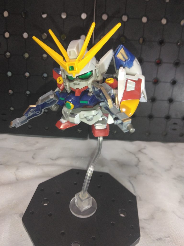 ウイングゼロはヒイロだけでなく様々なパイロットが試し乗りしていたので、こんなにパイロットが変わる機体も珍しいのでは?