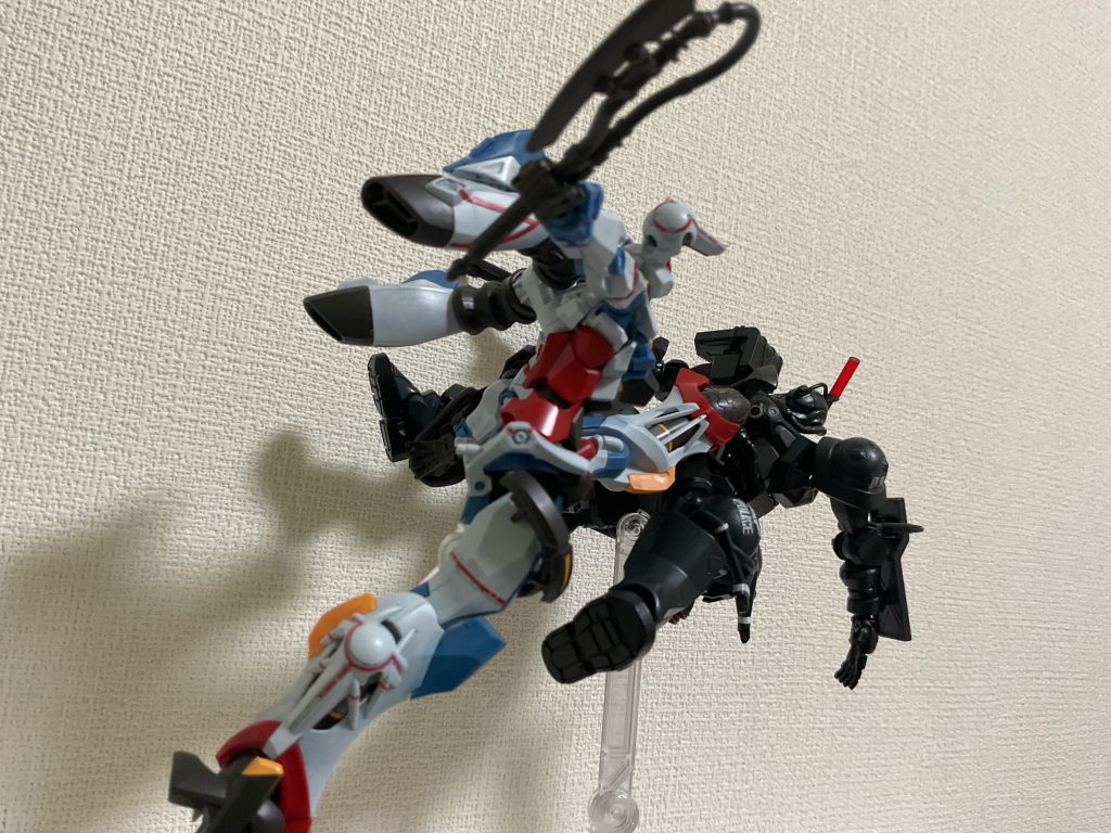 ジークアクスと絡めて活躍の多かった機体なので劇中再現が楽しめます。プレバンでも良いので公式からも出して頂きたいです