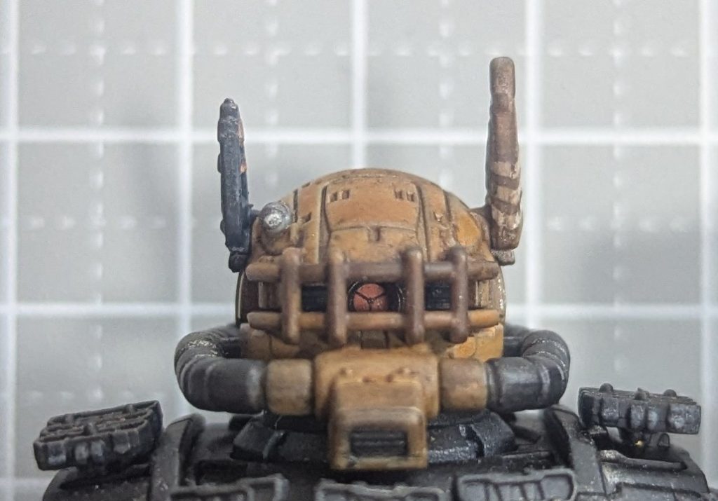 ■ヘッドパーツゴーグル?も改造して、細くしようかと思いましたが… ムリポ(›´ω`‹ )他のレクイエムキット同等の改修しました。