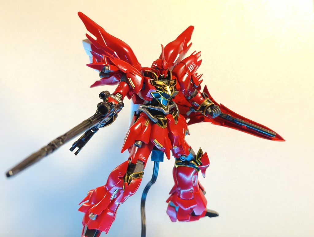 この後、サーベル持手と銃手を交換しようと引っ張ったらジョイントがもげて、銃持てなくなった (涙 )