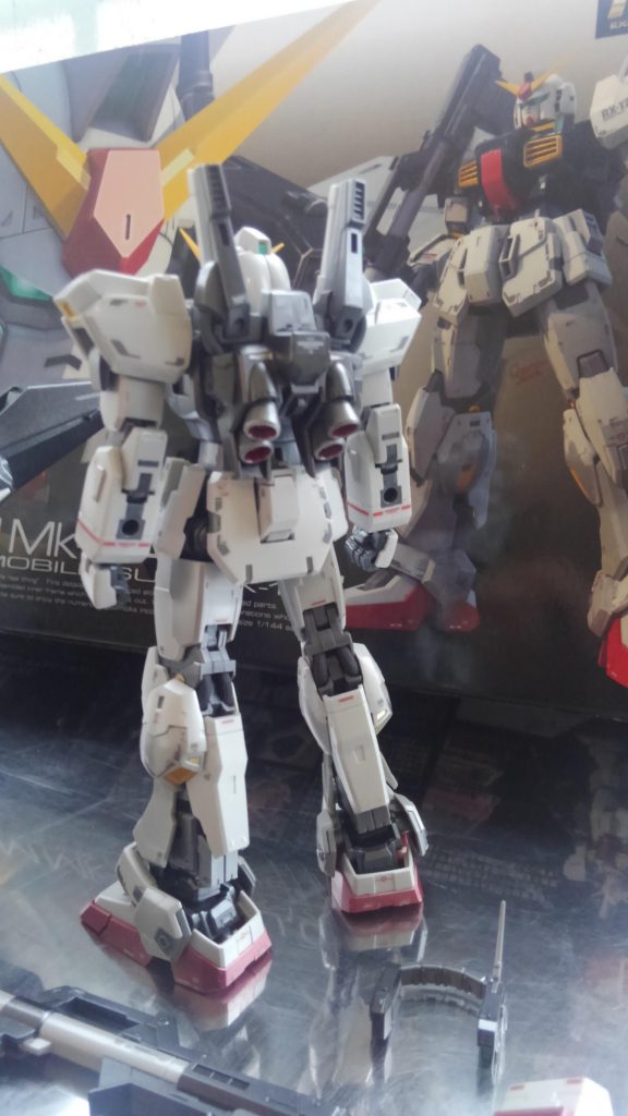 ガンダムマークII–4枚目/制作者：鈴木 英介