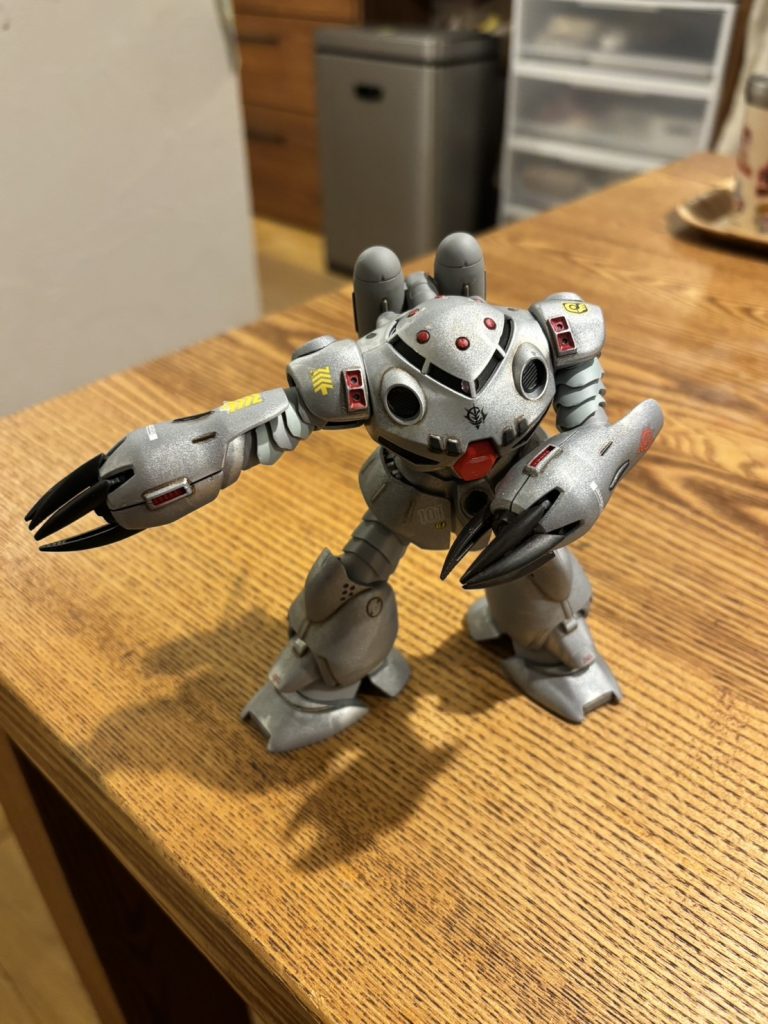 スゴックの真似笑関節ゆるゆる笑暑い日が続きますがレモンサワー摂取して乗り切りましょう！それでは乾杯！！