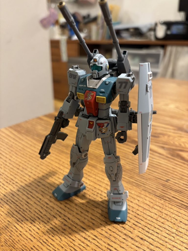 今回は成形色です!部分塗装、スミ入れ、デカール、つや消しです!