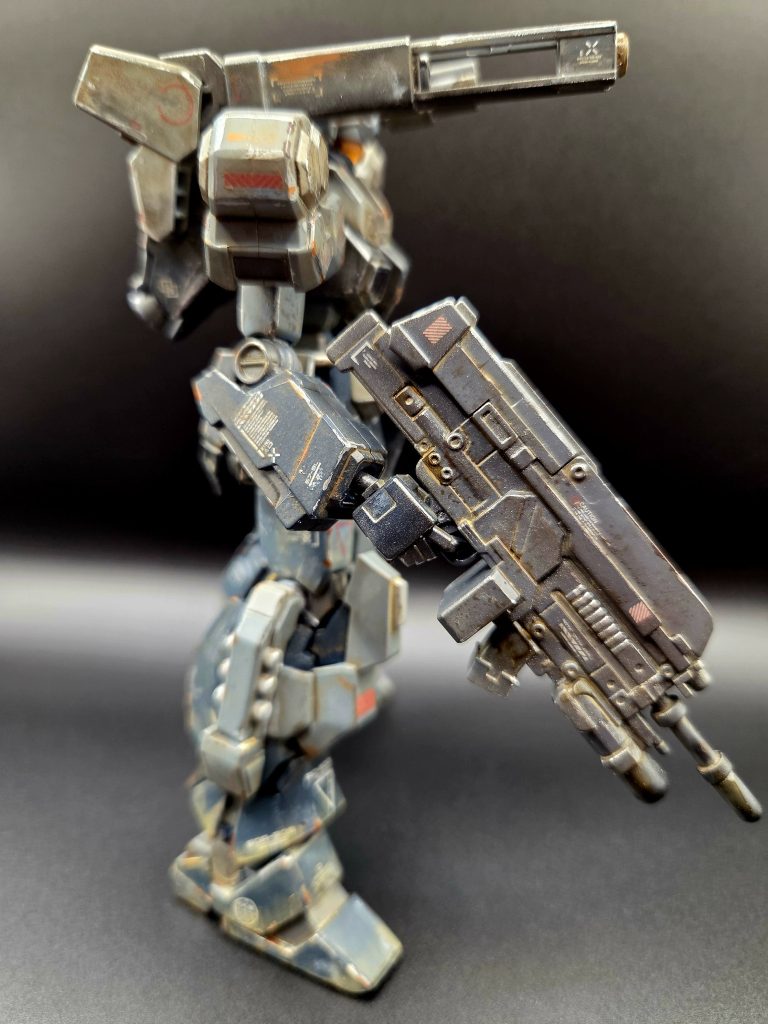 一応、僕の中では設定がありまして、もしJESTA CANNONが地上戦、しかも北アフリカ戦線などの砂漠戦に投入されたら、と想像して汚してみました。