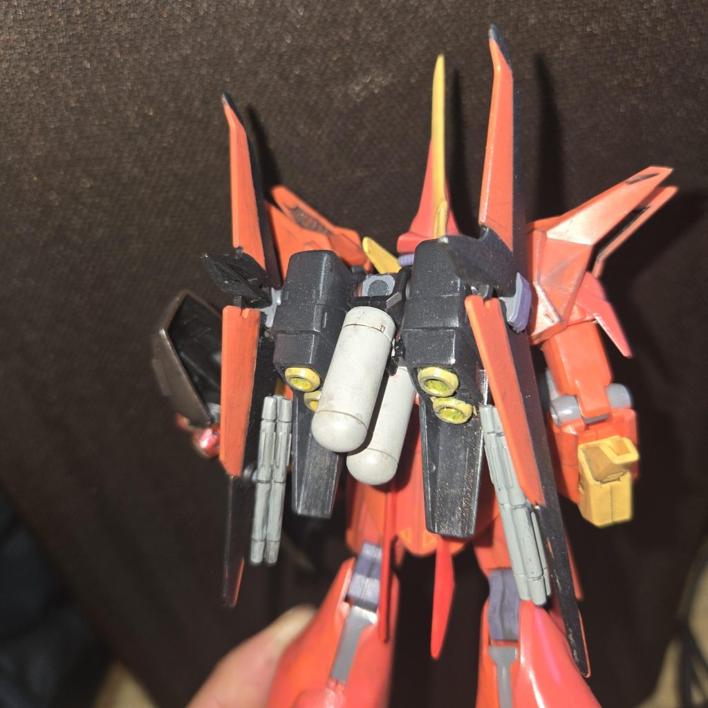 プロペラントタンクなど若干の設定色から変更しています｡ 