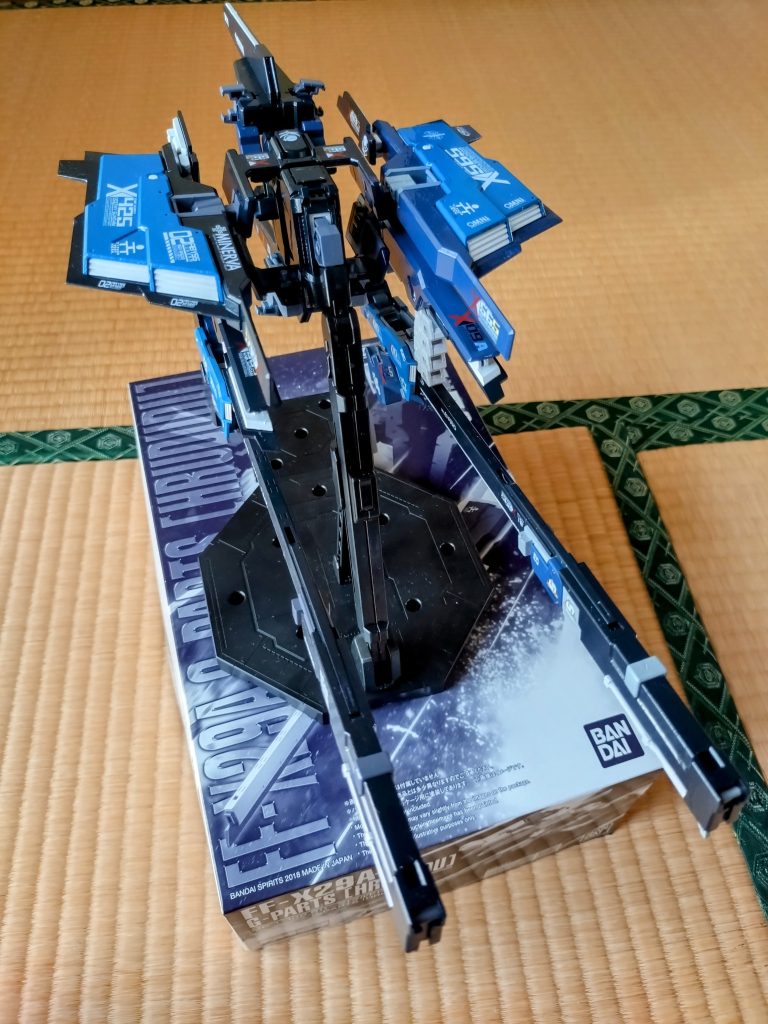 カラーは、マイティーストライクフリーダムダークブルー、ライジングフリーダムブルー、エアリアルホワイト、デュエルブリッツブルーグレー、ティターンズブルー２、ディアクティブグレーで仕上げてみました。