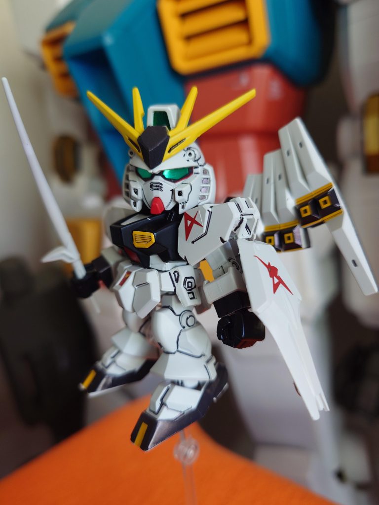 今回はシンプルに塗装　スミ入れ　付属シールを使用した簡単仕上げにしています。ちなみにスミ入れはサインペンです。