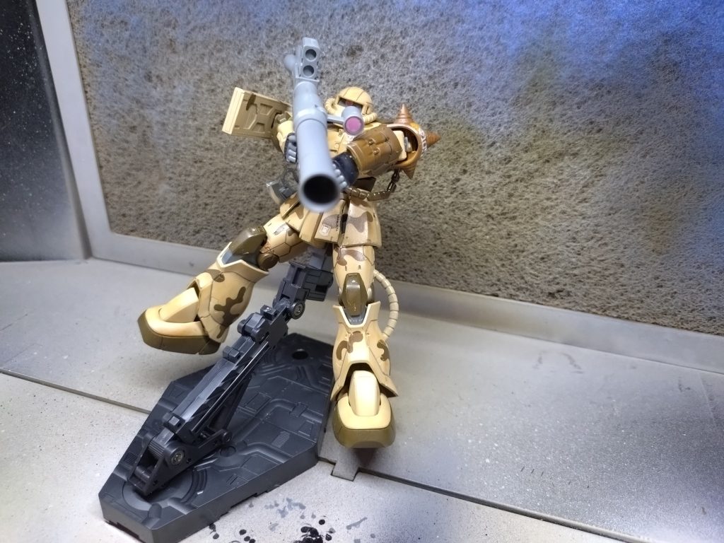 1/144 HGUCザクⅡ デザート迷彩–2枚目/制作者：buhchan318